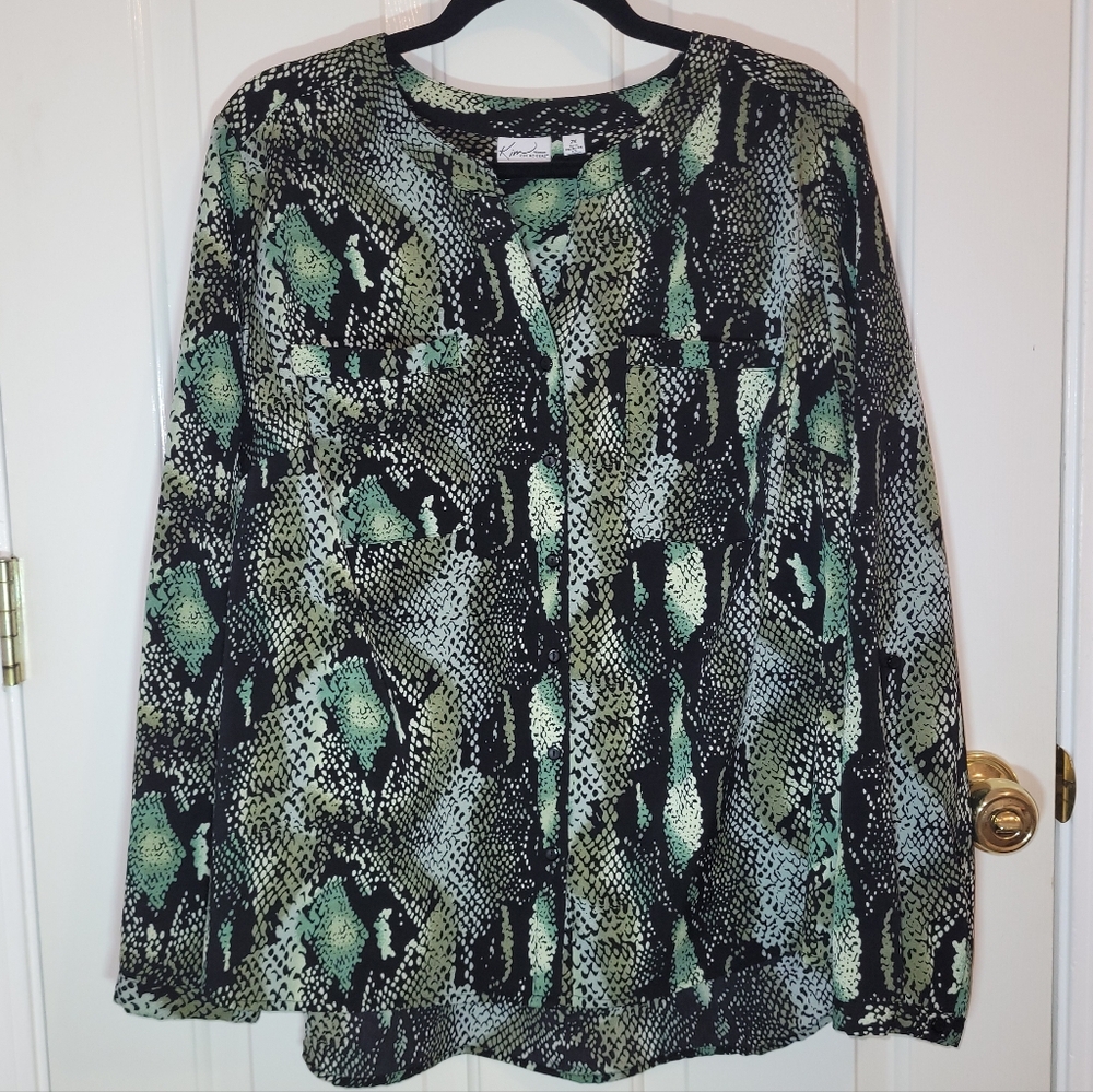 Kim Rogers Woman Top